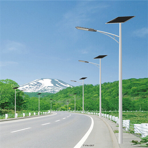 太陽能路燈20